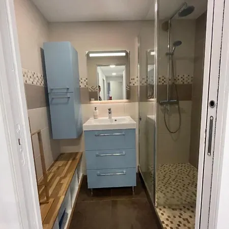 Apartman Tres Beau F3 Dans Residence Avec Piscine.